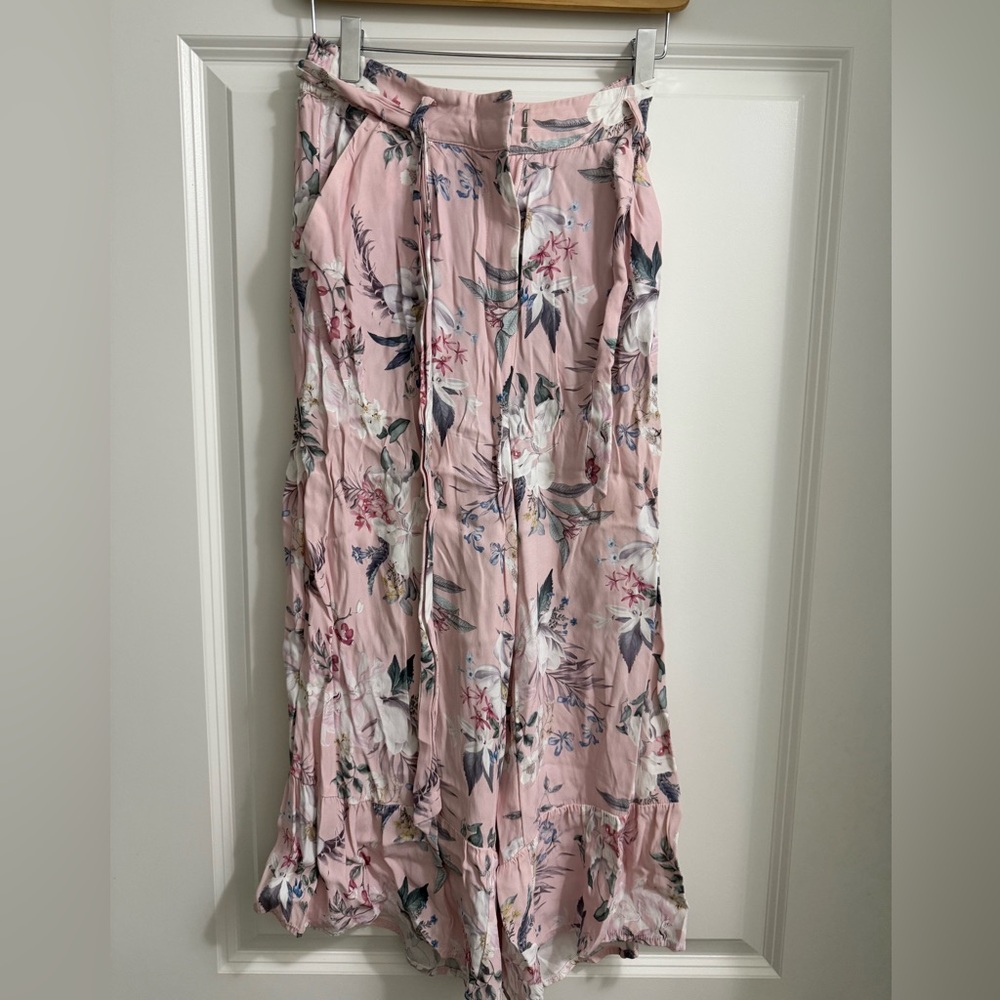 Forever New Pink Floral Pants with Tie Waist